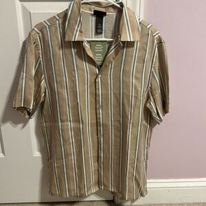 H&M collared button down